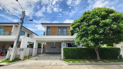 ขาย - Centro Rama 2-Puttabucha : เซนโทร พระราม 2-พุทธบูชา, กรุงเทพ