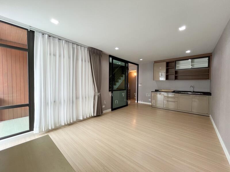 ให้เช่า - Plex Bangna : เพล็กซ์ บางนา, สมุทรปราการ