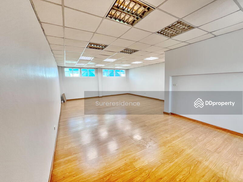 For Rent - commercial building Town in Town, Bangkok