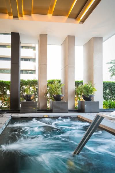 185 Rajadamri, Bangkok, 185 Rajadamri Road, Lumphini, Pathum Wan, Bangkok, 2 Bedrooms, 126 sqm, Condo For Sale, by Knight Frank Chartered (Thailand) Co.,Ltd, 60070215 - DDproperty.com