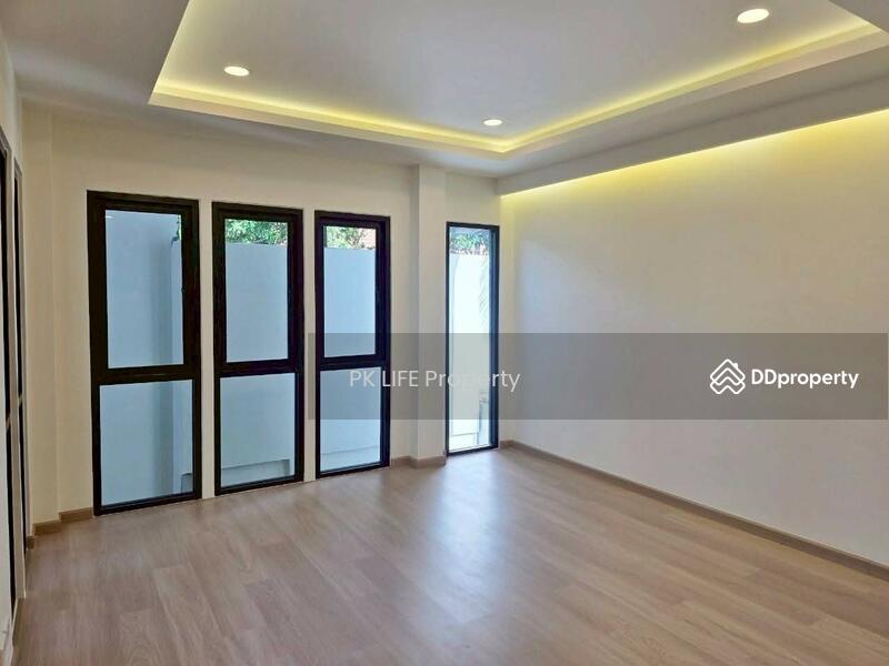 ขาย - 10S0091 This house for sale 11,900,000 baht 4 bedroom 3 bathroom located at Muang, ภูเก็ต