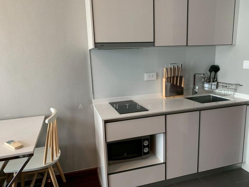 C Ekkamai, Bangkok, 888 Soi Sukhumvit 63, Sukhumvit Road, Khlong Tan Nua, Watthana, Bangkok, 1 Bedroom, 30 sqm, Condo For Rent, by Agentbkk, 60070563 - DDproperty.com
