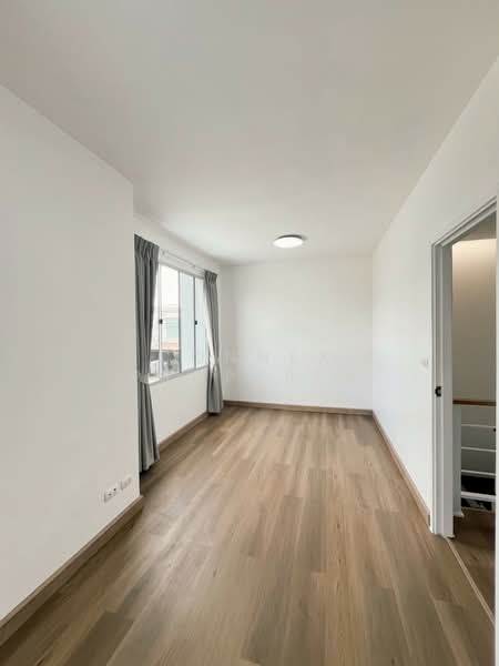 Pruksa Ville 6 Ramindra-Phrayasurain, Bangkok, Phraya Suren Road, Bang Chun, Khlong Sam Wa, Bangkok, 3 Bedrooms, 145 sqm, Townhouse For Sale, by Connex Property, 60070633 - DDproperty.com