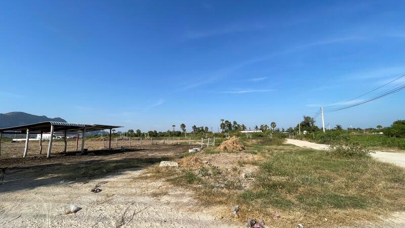 Land for sale, located next to Phetkasem Road near Cha-am Beach, Phetchaburi, Cha-am, Cha-Am, Phetchaburi, , 24,560 sqm, Land For Sale, by วิวัฒน์ เวชพงศา, 60070701 - DDproperty.com