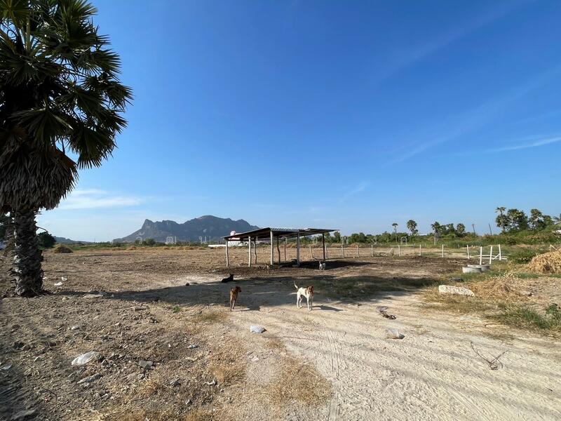 Land for sale, located next to Phetkasem Road near Cha-am Beach, Phetchaburi, Cha-am, Cha-Am, Phetchaburi, , 24,560 sqm, Land For Sale, by วิวัฒน์ เวชพงศา, 60070701 - DDproperty.com