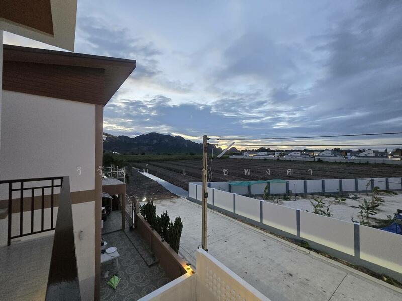 ขายบ้านเดี่ยว Pool Villa สวยสร้างใหม่ ใกล้หาดชะอำ 50ตรว., เพชรบุรี, ชะอำ, ชะอำ, เพชรบุรี, 170 ตร.ม., บ้านเดี่ยว ขาย, โดย วิวัฒน์ เวชพงศา, 60070728 - DDproperty.com