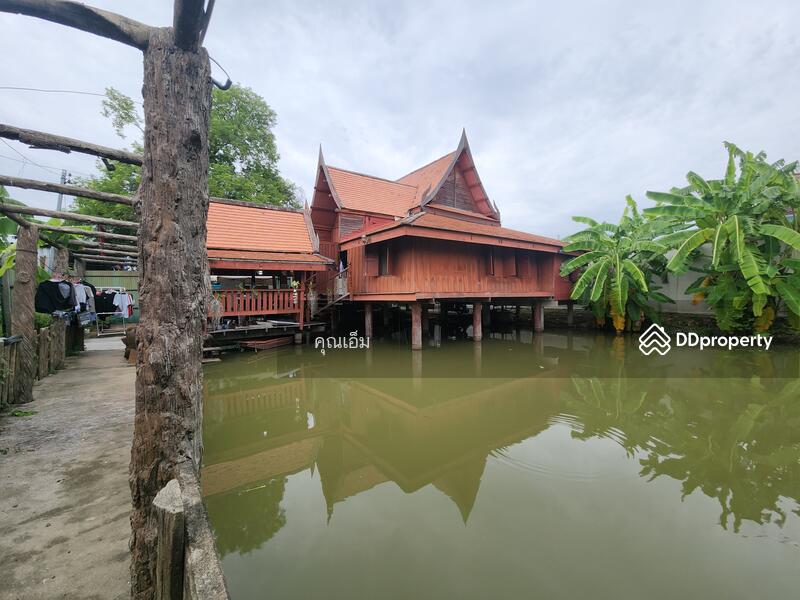 ขาย - บ้านทรงไทยแท้ บนบ่อน้ำส่วนตัว ใจกลางบางกรวย นนทบุรี (ซอยหมู่บ้านธนากร 2), นนทบุรี