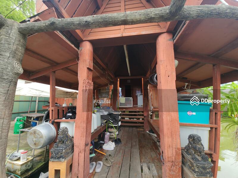 ขาย - บ้านทรงไทยแท้ บนบ่อน้ำส่วนตัว ใจกลางบางกรวย นนทบุรี (ซอยหมู่บ้านธนากร 2), นนทบุรี