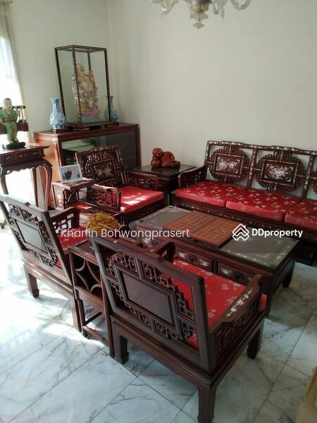 ขาย - 4-Br House near BTS On Nut, กรุงเทพ