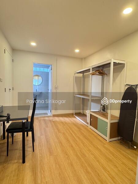 ให้เช่า - 2-Br Townhouse near BTS Bang Chak, กรุงเทพ