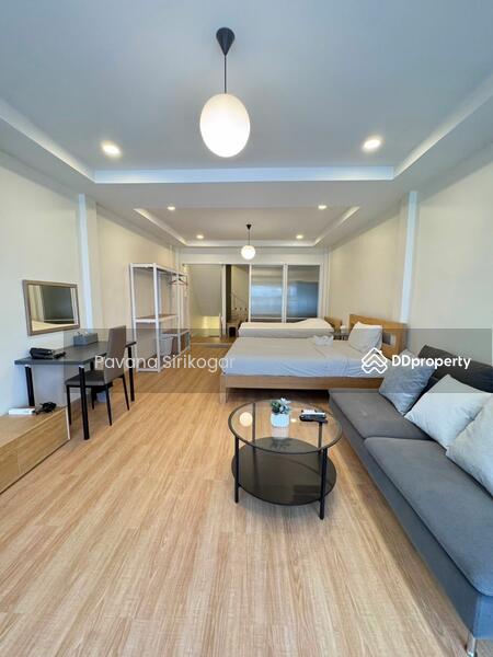 ให้เช่า - 2-Br Townhouse near BTS Bang Chak, กรุงเทพ