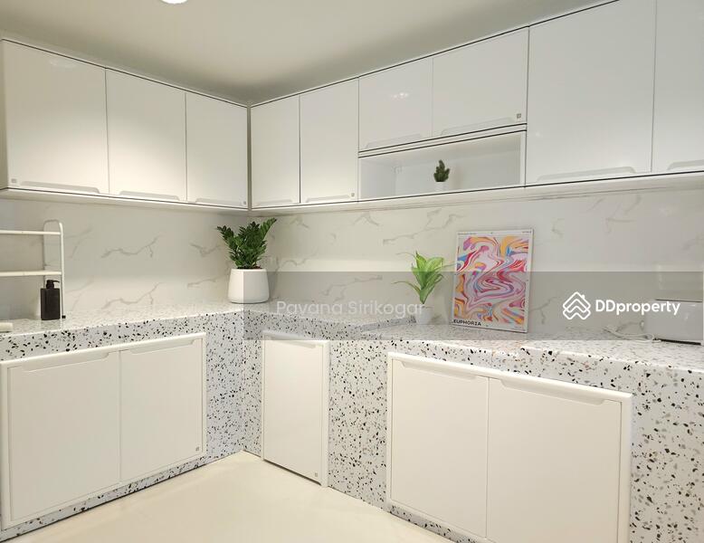 For Rent - 10-Br House near BTS Phrom Phong, Bangkok