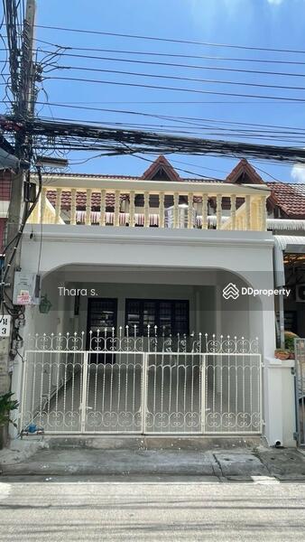 ขาย - ทาวน์เฮ้าส์ 2 ชั้น 22 ตร.วา ประชาชื่น ซอย 8, นนทบุรี