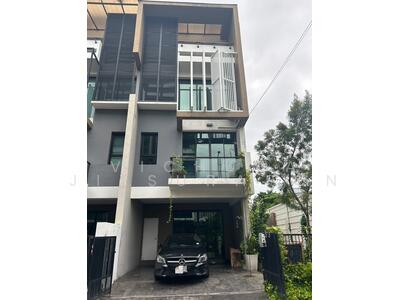 ขาย - Bless Town Sukhumvit 50 : เบล็ส ทาวน์ สุขุมวิท 50, กรุงเทพ