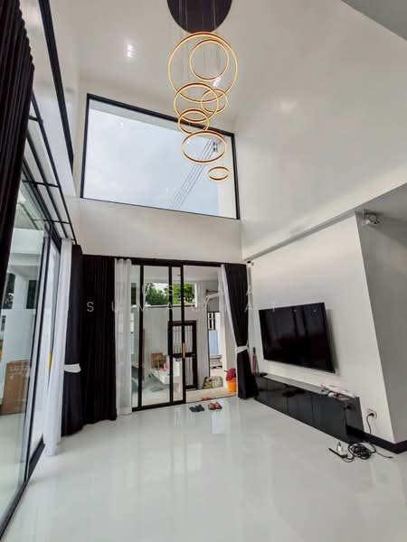 town, Bangkok, Phlapphla, Wang Thonglang, Bangkok, 5 Bedrooms, 310 sqm, Single Detached House For Rent, by Usuma Usumachat, 60071797 - DDproperty.com