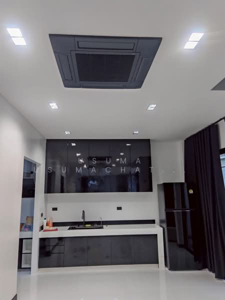 town, Bangkok, Phlapphla, Wang Thonglang, Bangkok, 5 Bedrooms, 310 sqm, Single Detached House For Rent, by Usuma Usumachat, 60071797 - DDproperty.com