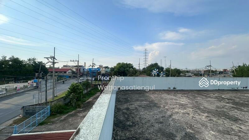 For Rent - Commercial Land for Rent with House and Row Units – Prime Location in Chonburi, Chon Buri