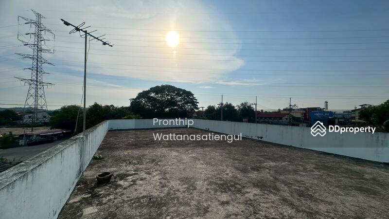 For Rent - Commercial Land for Rent with House and Row Units – Prime Location in Chonburi, Chon Buri