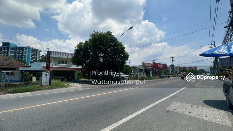 For Rent - Commercial Land for Rent with House and Row Units – Prime Location in Chonburi, Chon Buri