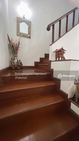 ขาย - ขายทาวน์เฮ้าส์ 4ชั้น ทำเลดี พื้นที่ใช้สอยกว้างขวาง แหล่งชุมชน ย่านเศรษฐกิจ ถ.สุขุมวิท กรุงเทพมหานคร, กรุงเทพ