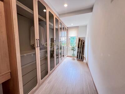 ขาย - บ้านเดี่ยวสไตล์ มินิมอล-มูจิ อบอุ่น เรียบหรู มีเพียง 3 หลังเท่านั้น, กรุงเทพ