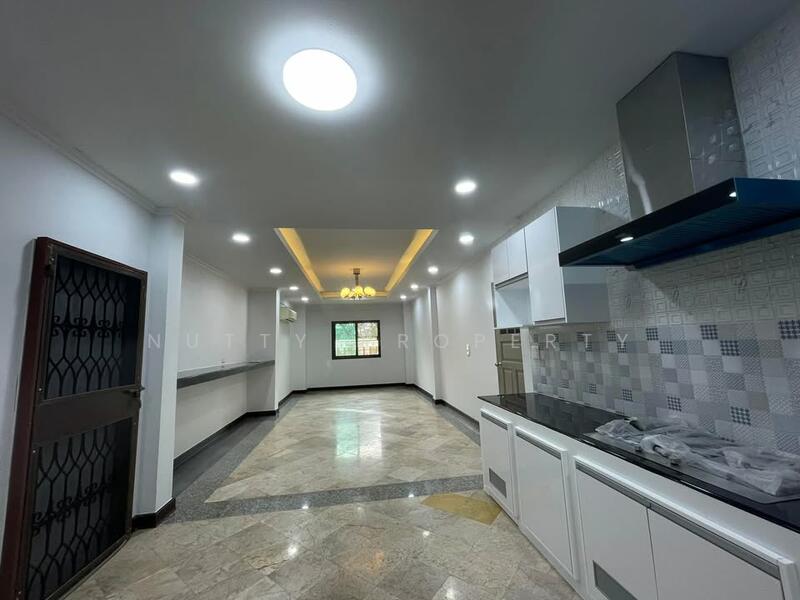 หมู่บ้านปรีชา ศรีนครินทร์-หนามแดง, สมุทรปราการ, 39 หนามแดง-บางพลี, บางแก้ว, บางพลี, สมุทรปราการ, 320 ตร.ม., บ้านเดี่ยว ขาย, โดย Nutty Property, 60072406 - DDproperty.com