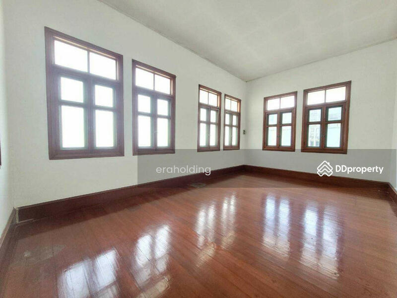 For Rent - Green Wooden House, Bangkok