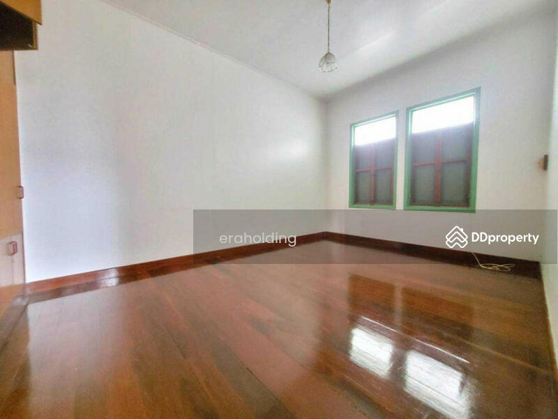 For Rent - Green Wooden House, Bangkok