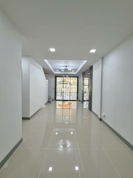 Baan Buathong 4, Nonthaburi, Ban Kluay-Sai Noi Road, Phimonrat, Bang Bua Thong, Nonthaburi, 2 Bedrooms, 245 sqm, Townhouse For Sale, by Connex Property, 60072760 - DDproperty.com