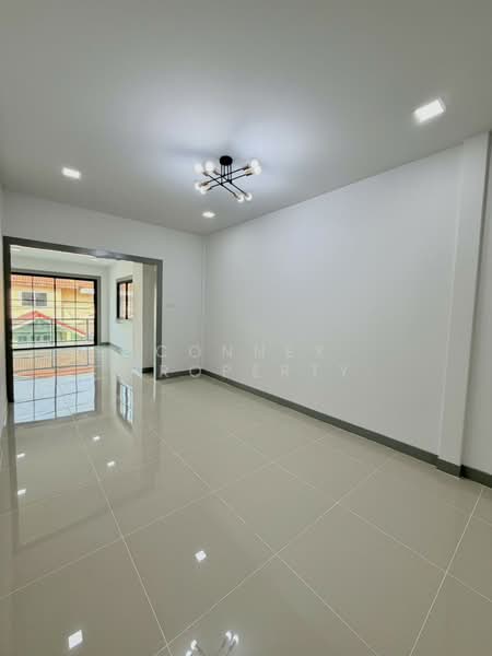 Baan Buathong 4 : บ้านบัวทอง 4, นนทบุรี, ถ.บ้านกล้วย-ไทรน้อย, พิมลราช, บางบัวทอง, นนทบุรี, 245 ตร.ม., ทาวน์เฮ้าส์ ขาย, โดย Connex Property, 60072760 - DDproperty.com