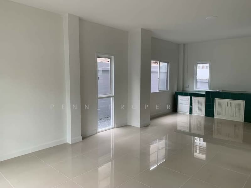 บ้านแฝด ใน ม. บุรีรมย์ ถนนเลียบคลองสอง 23, Bangkok, Sam Wa Tawan Tok, Khlong Sam Wa, Bangkok, 3 Bedrooms, 200 sqm, Single Detached House For Sale, by penn_property, 60073040 - DDproperty.com