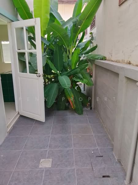 บ้านแฝด ใน ม. บุรีรมย์ ถนนเลียบคลองสอง 23, Bangkok, Sam Wa Tawan Tok, Khlong Sam Wa, Bangkok, 3 Bedrooms, 200 sqm, Single Detached House For Sale, by penn_property, 60073040 - DDproperty.com