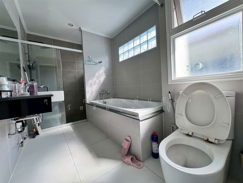 Supalai Park Ville Pinklao-Kanchana, Nonthaburi, Bang Khulad-Wat Phra Ngoen Road, Bang Yai, Bang Yai, Nonthaburi, 4 Bedrooms, 191 sqm, Single Detached House For Sale, by คุณ ภรนันท์ปภัษฬ์ สวัสดิยกุล (ปู), 60074094 - DDproperty.com