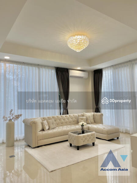ให้เช่า - Fully Furnished, Big Balcony 5 Bedrooms House for Rent in Ratchadaphisek, MRT Huai Khwa, กรุงเทพ