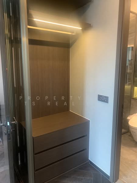 The Esse Sukhumvit 36, Bangkok, Soi Sukhumvit 36, Sukhumvit Road, Phra Kanong, Khlong Toei, Bangkok, 1 Bedroom, 38 sqm, Condo For Rent, by PROPERTYSIGHTS REAL ESTATE, 60075103 - DDproperty.com