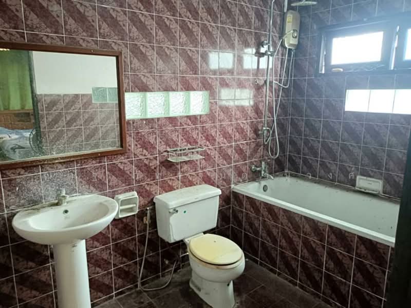 K.C. Garden Home 12, Bangkok, Sam Wa Tawan Ok, Khlong Sam Wa, Bangkok, 3 Bedrooms, 240 sqm, Single Detached House For Sale, by ณณัฐ ภัทรจินดานุวงศ์, 60075134 - DDproperty.com