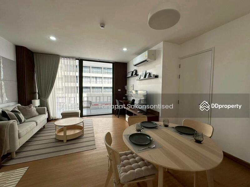 For Rent - 6th Avenue Sukhumvit 15, Bangkok