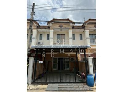 ขาย - ราคาดี ห้ามพลาด ขายทาวน์เฮาส์ หมู่บ้านซื่อตรง ถ.รังสิต-นครนายก คลอง3, ปทุมธานี