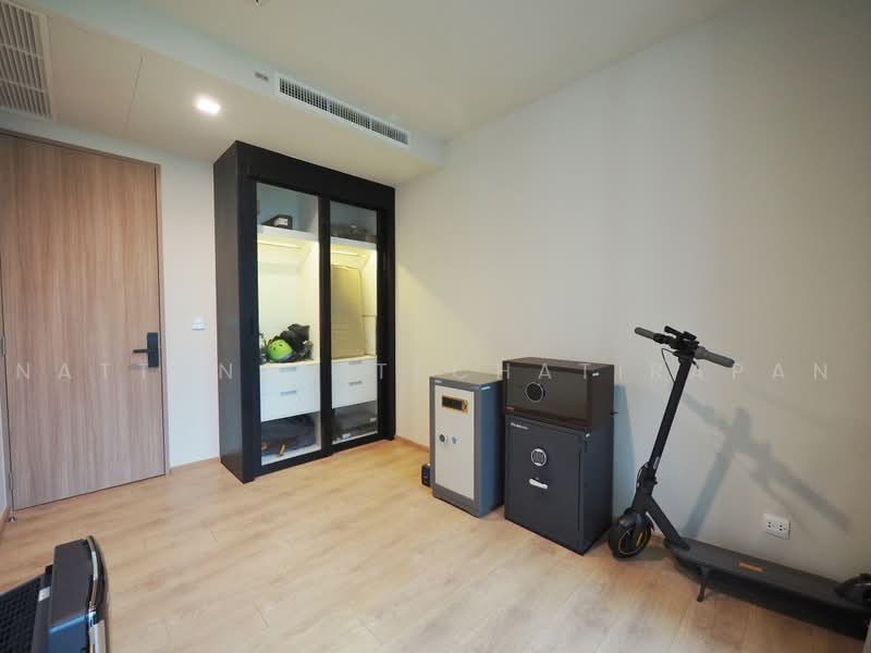 Noble Around Sukhumvit 33, Bangkok, 17 Soi Sukhumvit 33, Khlong Tan Nua, Watthana, Bangkok, 2 Bedrooms, 65 sqm, Condo For Sale, by Nattanan Techatirapan, 60075662 - DDproperty.com