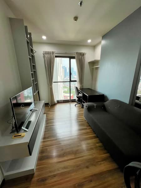 Wyne Sukhumvit, Bangkok, 1120 Sukhumvit Road, Phra Kanong, Khlong Toei, Bangkok, 1 Bedroom, 35 sqm, Condo For Sale, by Ms. Chayanoot Pingkarawat, 60075773 - DDproperty.com