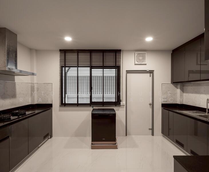 The City Bangna, Samut Prakan, Bang Phli Yai, Bang Kaeo, Bang Plee, Samut Prakan, 5 Bedrooms, 416 sqm, Single Detached House For Rent, by YTD Land&houses Real Estate Agency, 60075918 - DDproperty.com