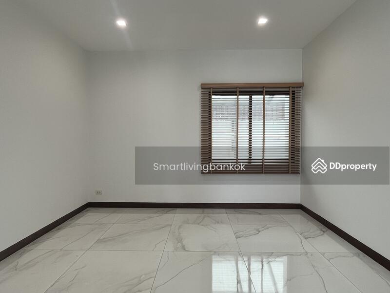 For Sale - House Huai Khwang Ratchada Rama9, Bangkok