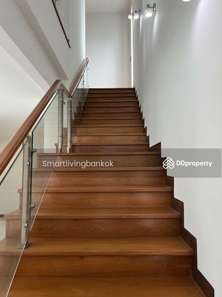 For Sale - House Huai Khwang Ratchada Rama9, Bangkok