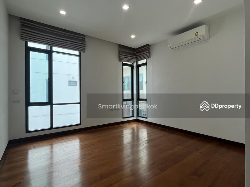 For Sale - House Huai Khwang Ratchada Rama9, Bangkok