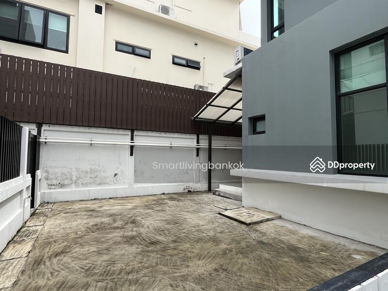 For Sale - House Huai Khwang Ratchada Rama9, Bangkok