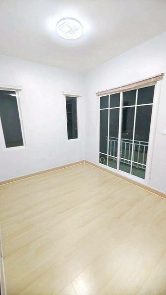 The Village Exclusive Bangna km. 10, Samut Prakan, Bangphli Yai, Bang Plee, Samut Prakan, 3 Bedrooms, 1 sqm, Townhouse For Rent, by Eastblue Horizon, 60076633 - DDproperty.com