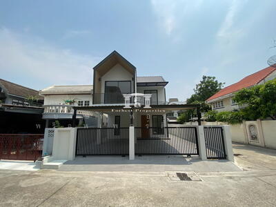 ขาย - 44794 – ขายบ้านTtyle Nordic ถนนสุขุมวิท 60 เนื้อที่ 41 ตร.ว., กรุงเทพ