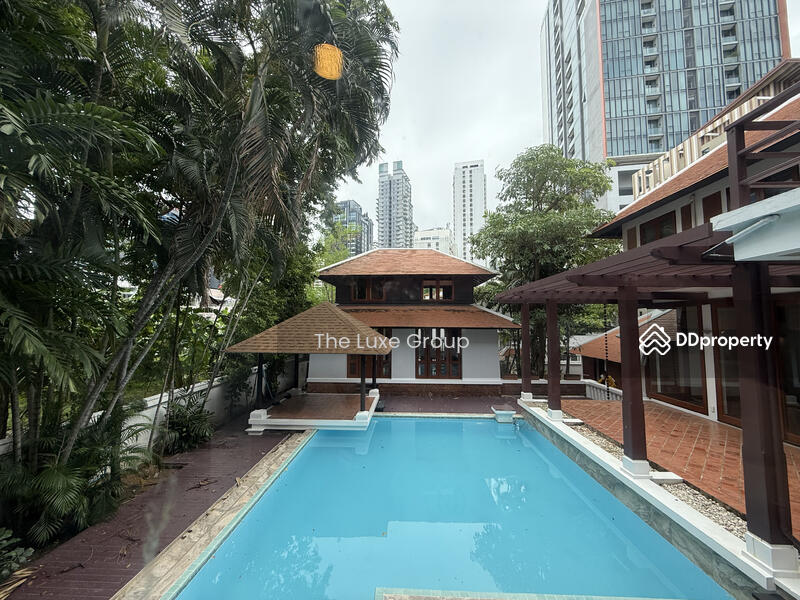 ให้เช่า - Tropical Classy Villa in Phromphong, กรุงเทพ