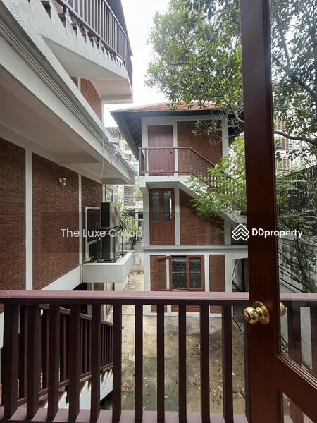 ให้เช่า - Tropical Classy Villa in Phromphong, กรุงเทพ