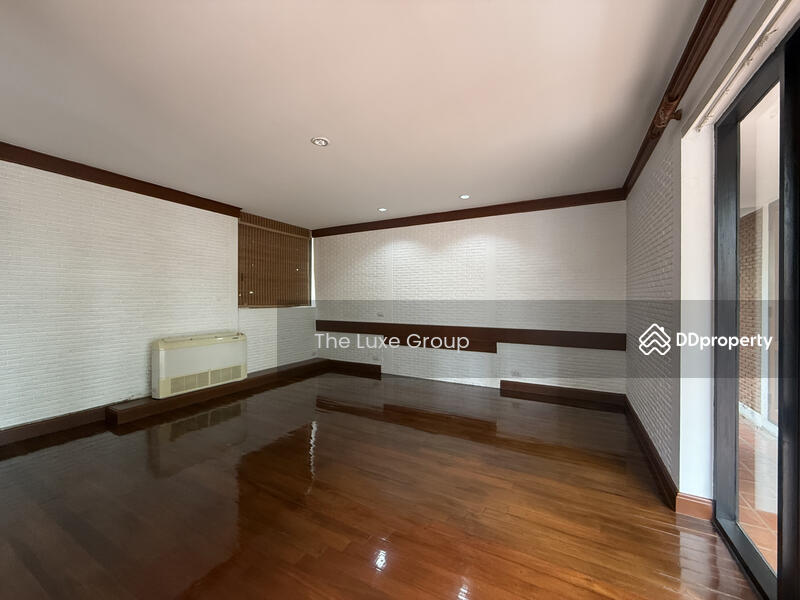 ให้เช่า - Tropical Classy Villa in Phromphong, กรุงเทพ